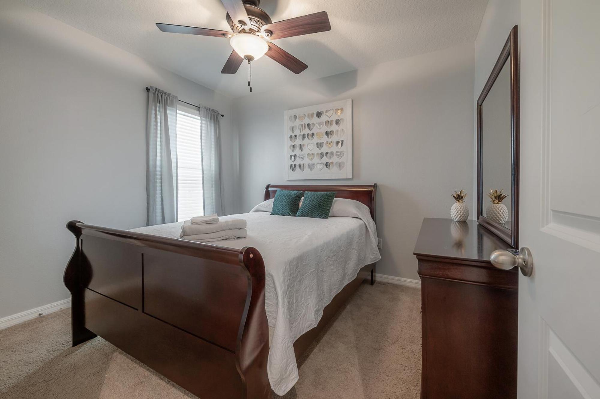 Sun City Cozy Home Ruskin Bagian luar foto